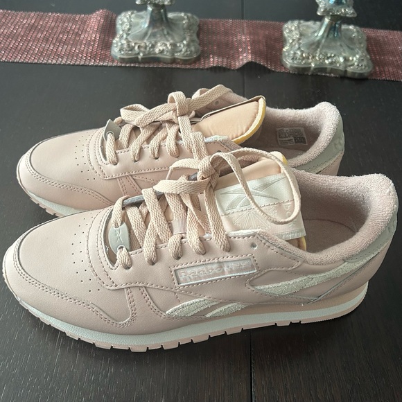 Reebok Women's Classic Blush Pink Sneakers - Picture 9 of 9